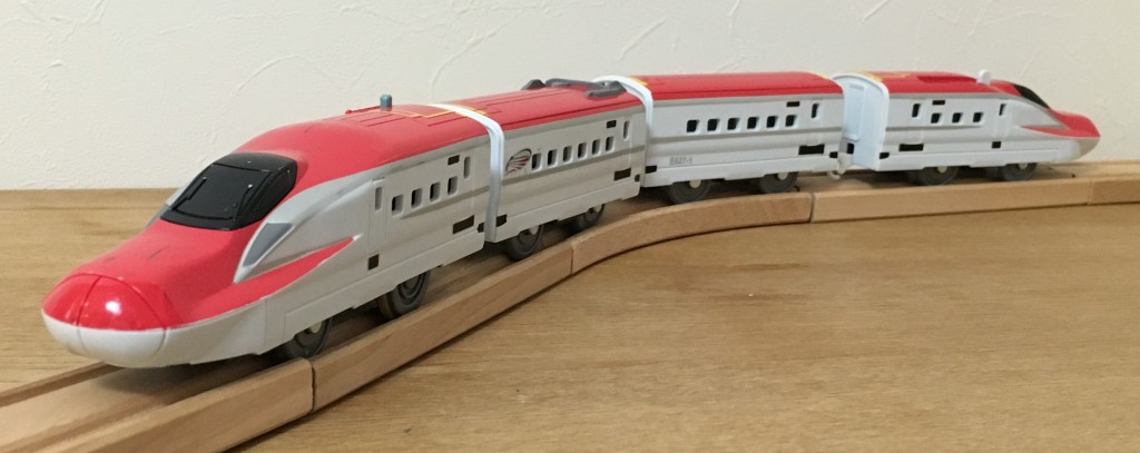 プラレール E6系 新幹線