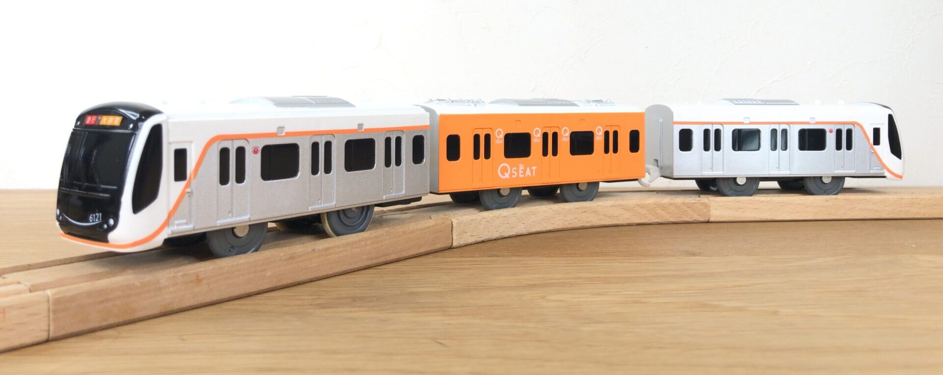 プラレール 東急電鉄6020系 Q SEAT - 鉄道模型